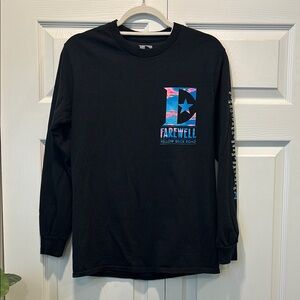 Elton John Farewell Yellow Brick Road 2022 Black Long Sleeve Graphic Tee Small